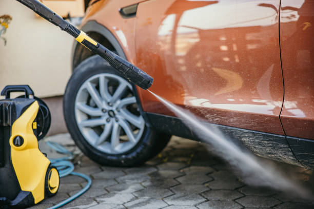 Best Concrete Pressure Washing  in Wayne City, IL